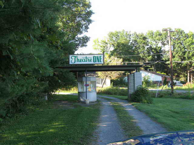 Point Drive-In - 2014 Photo (newer photo)